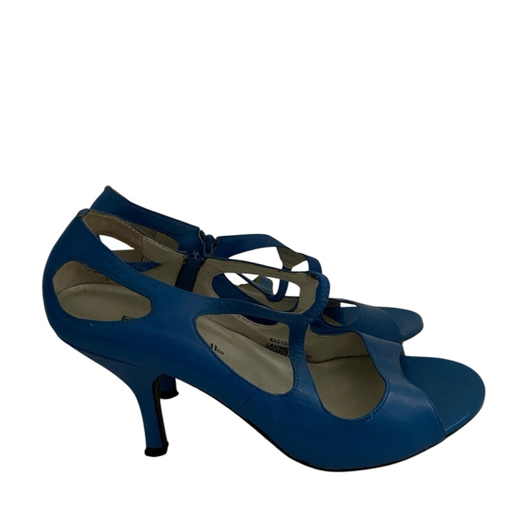 Bellini Blue Heels Stylish Open Design - Picture 2 of 3
